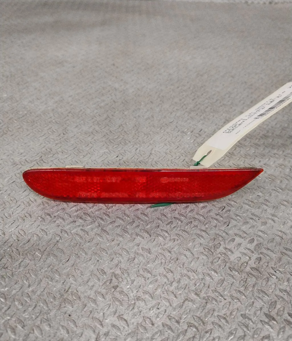 Catadioptre arg Nissan LEAF (ZE0) Electric (2010) occasion