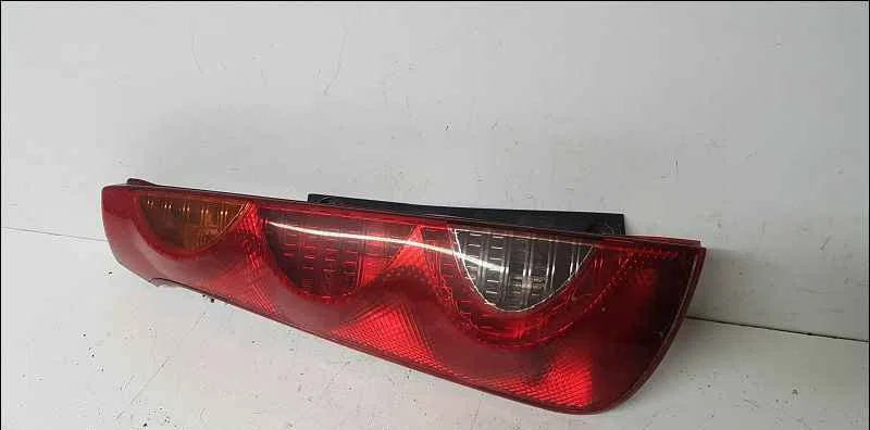 Catadioptre arg NISSAN NOTE I occasion — photo 4