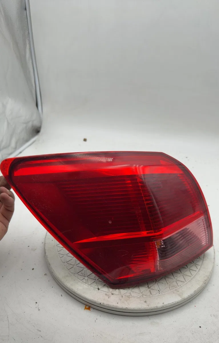 Catadioptre arg NISSAN QASHQAI I occasion — photo 4