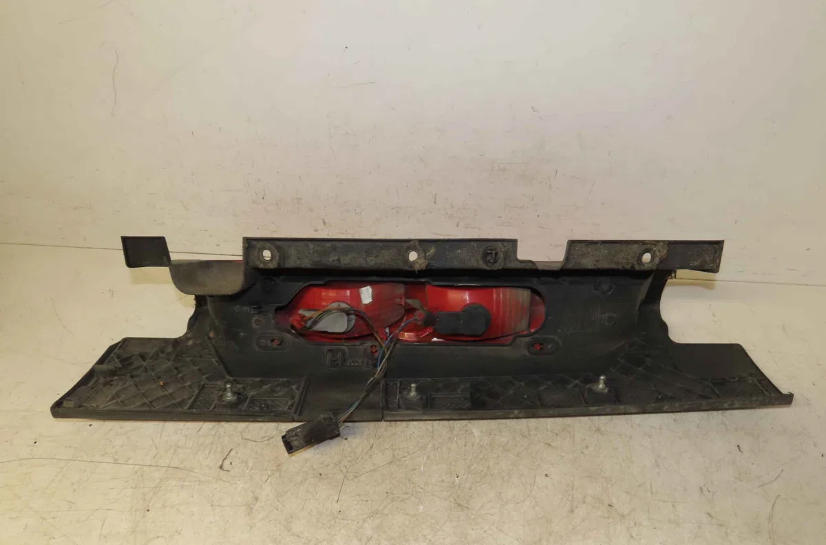 Catadioptre arg OPEL VIVARO I occasion — photo 3