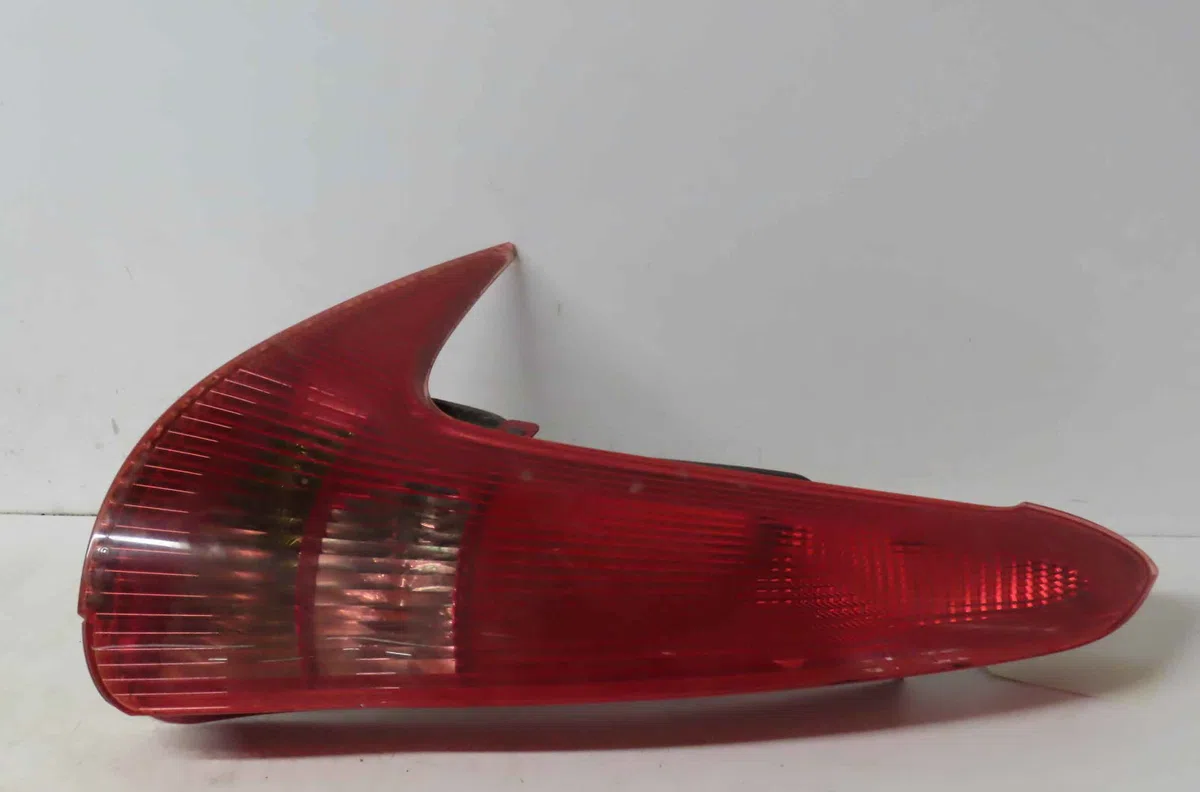 Catadioptre arg PEUGEOT 206 occasion — photo 2