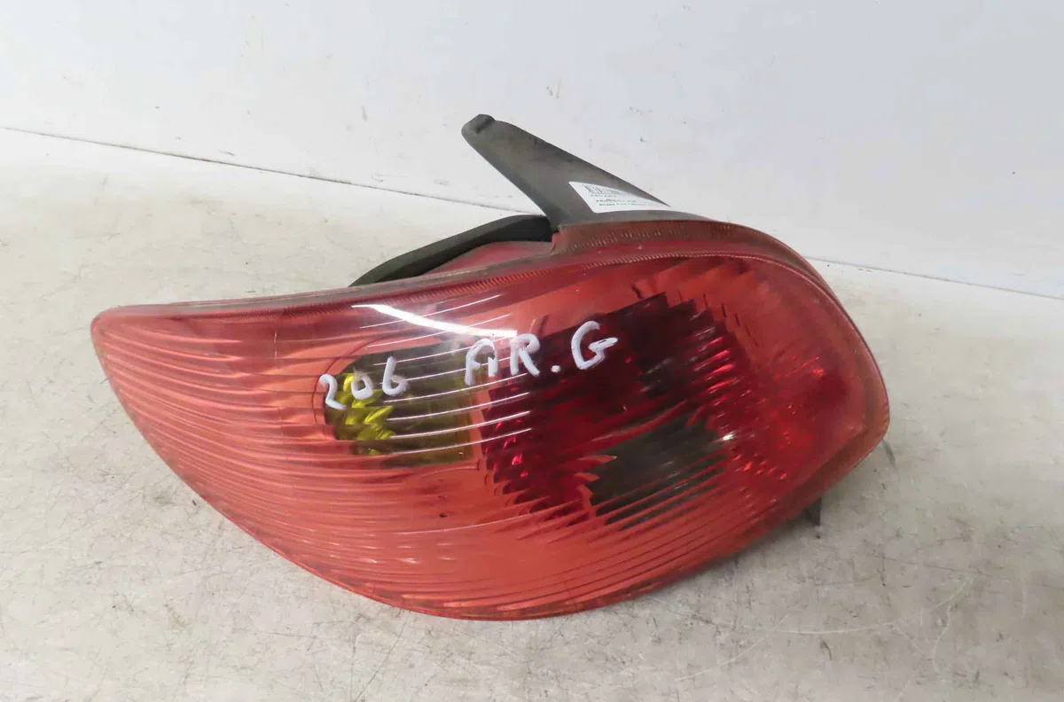 Catadioptre arg PEUGEOT 206 occasion — photo 3