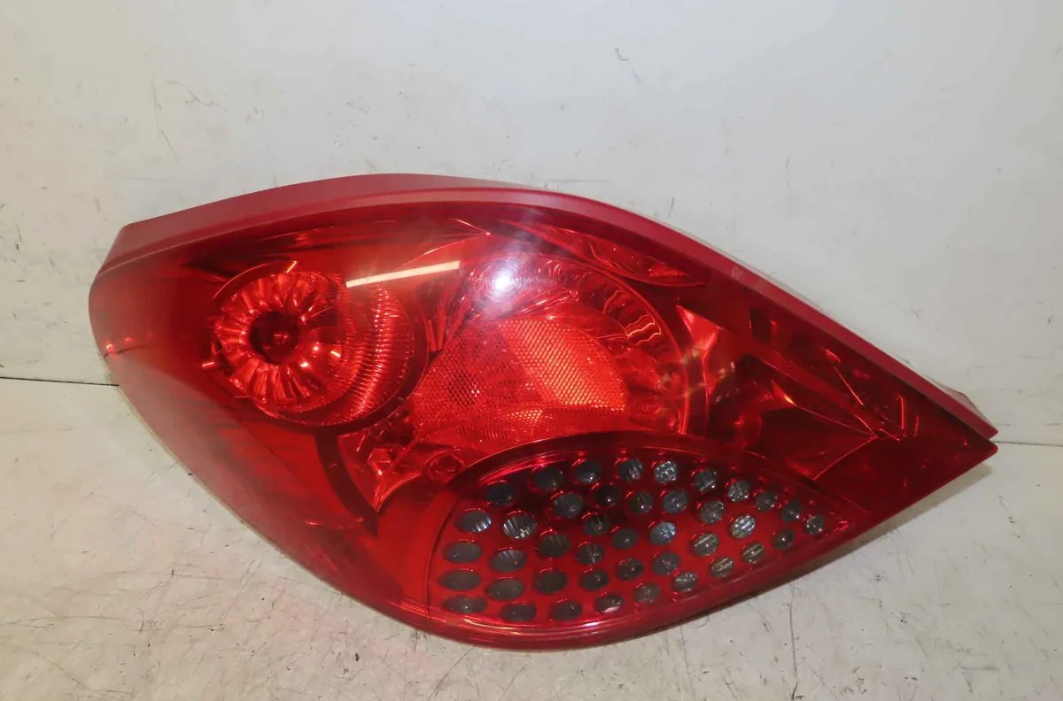 Catadioptre arg PEUGEOT 207 CC occasion