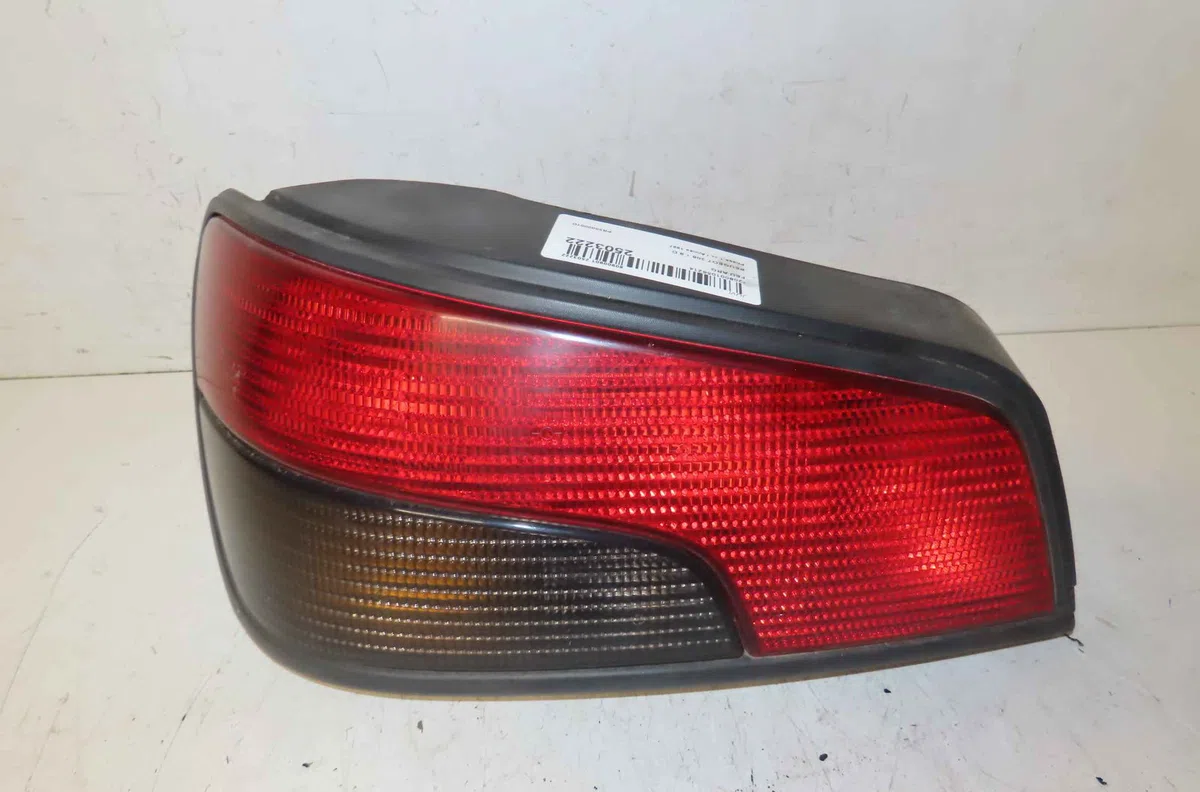 Catadioptre arg PEUGEOT 306 occasion — photo 4