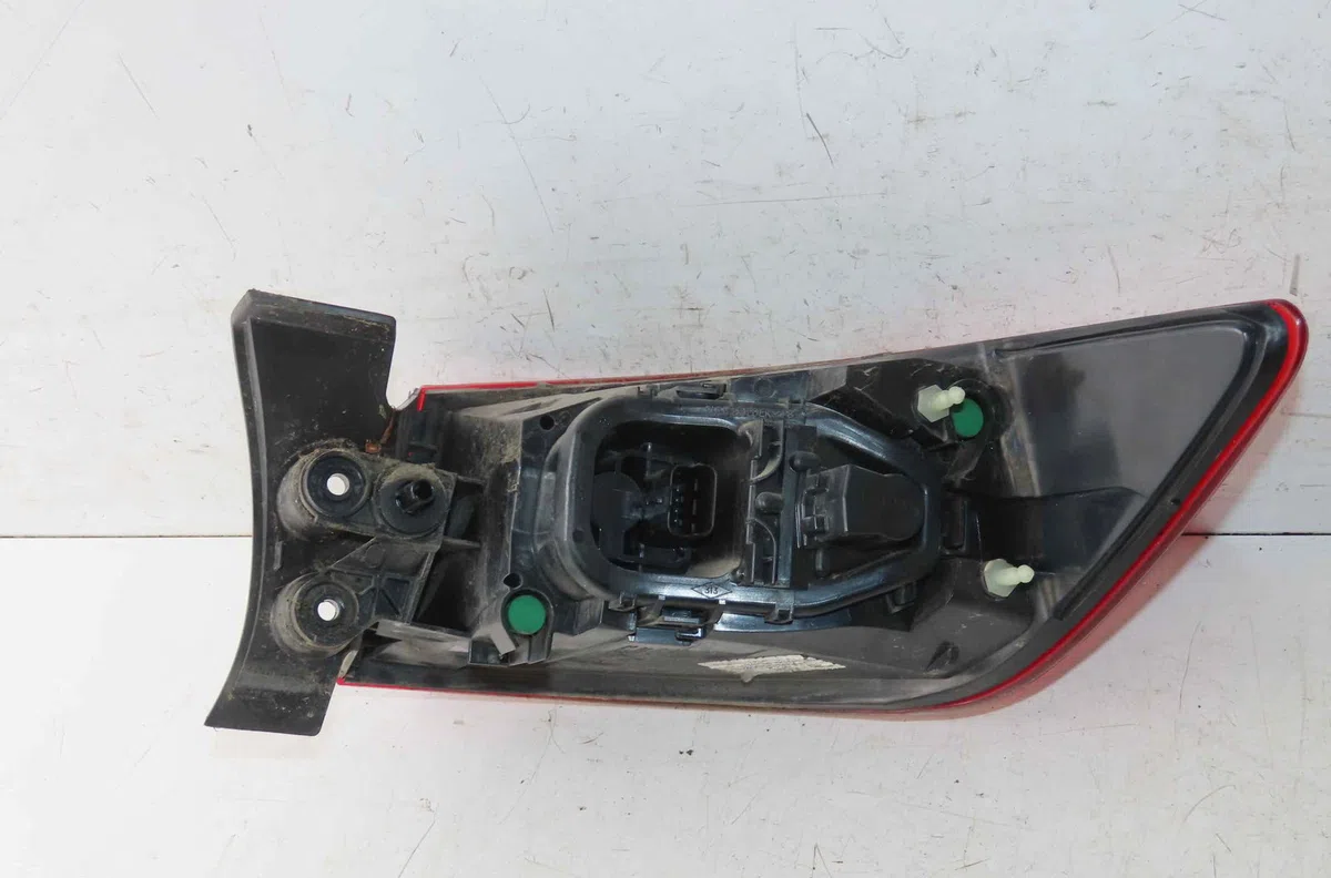 Catadioptre arg RENAULT CLIO IV occasion — photo 2