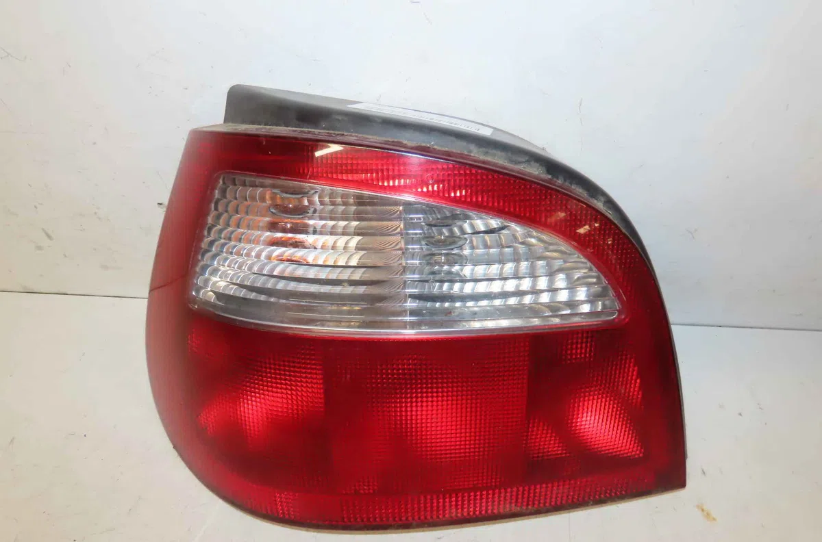 Catadioptre arg RENAULT MEGANE  I occasion — photo 4