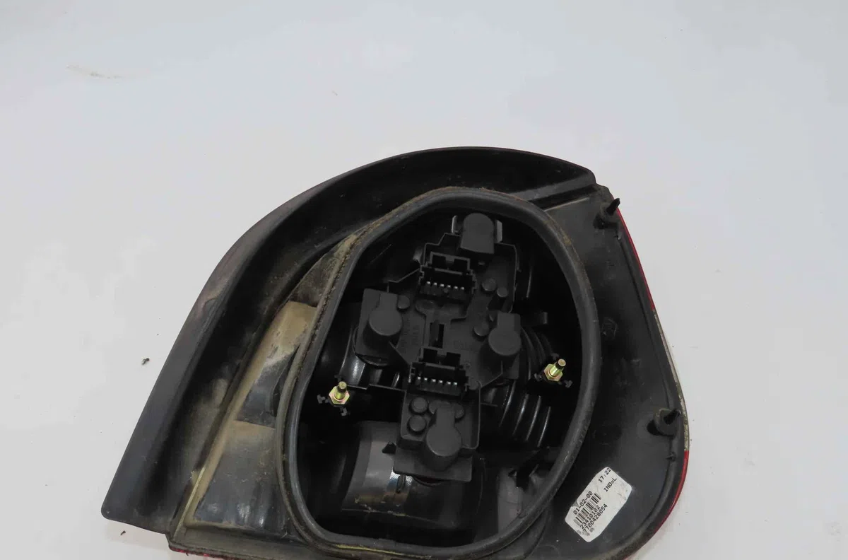 Catadioptre arg RENAULT SCENIC  I occasion — photo 3
