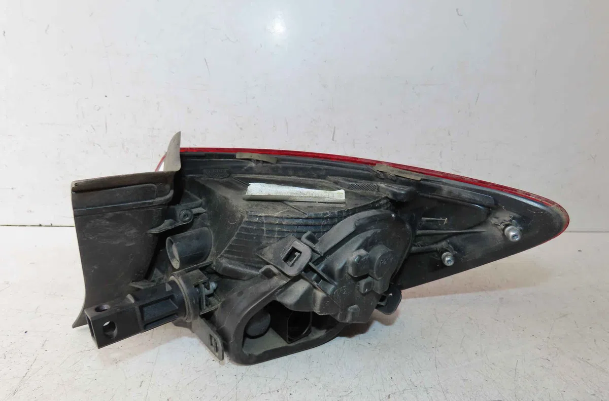 Catadioptre arg SEAT LEON III occasion — photo 3
