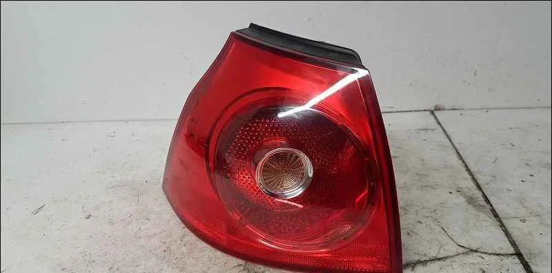 Catadioptre arg VOLKSWAGEN GOLF V occasion