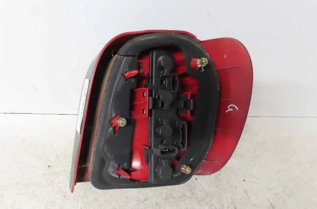 Catadioptre arg VOLKSWAGEN POLO III occasion — photo 2
