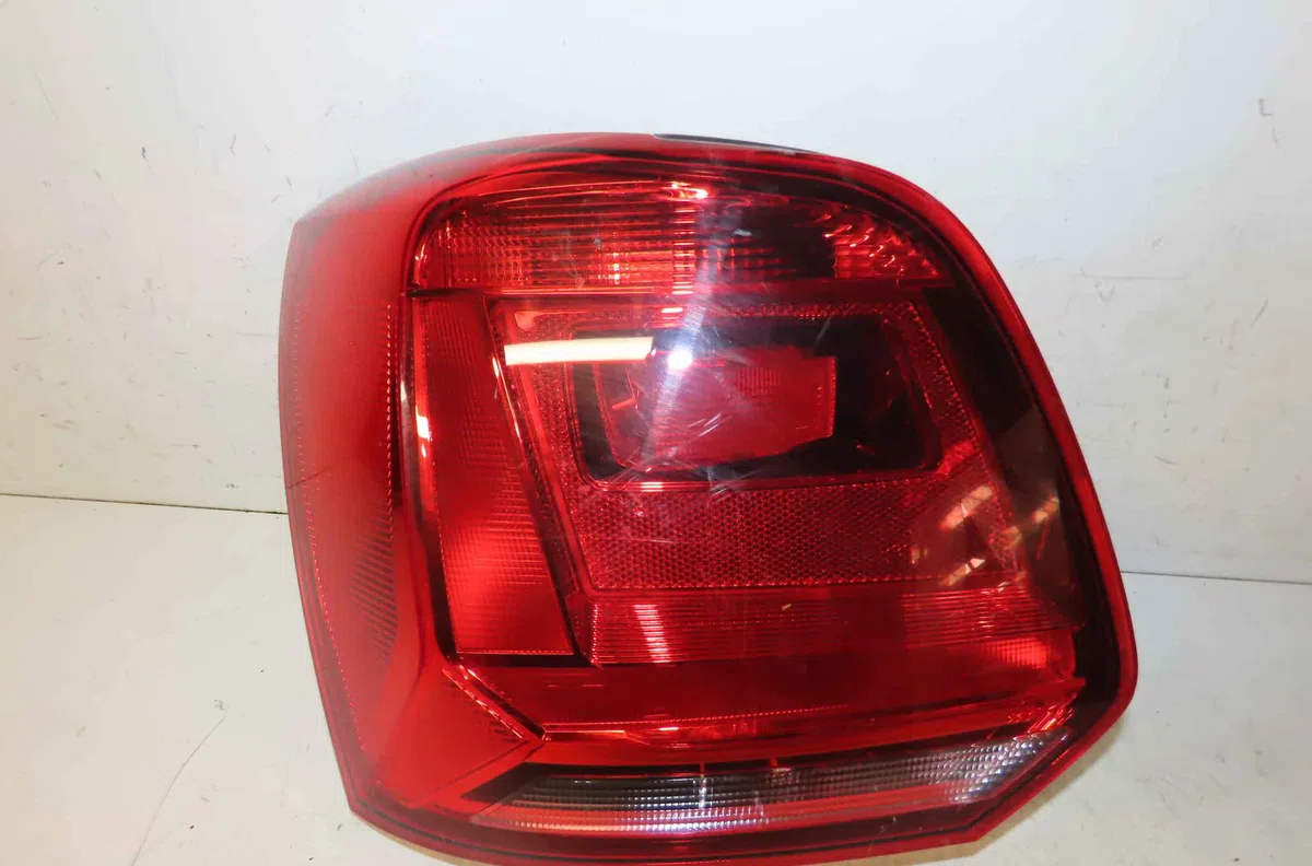 Catadioptre arg VOLKSWAGEN POLO V occasion — photo 2
