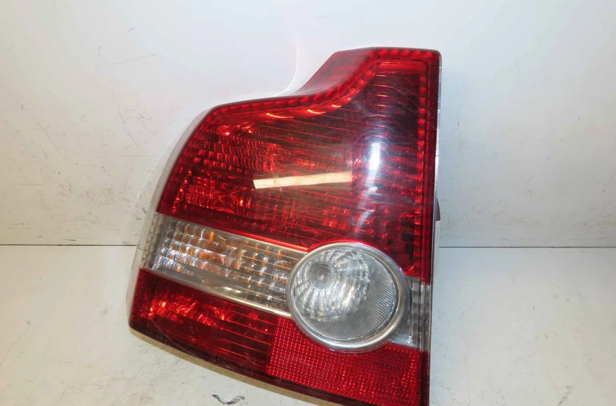Catadioptre arg VOLVO S40 II occasion — photo 2