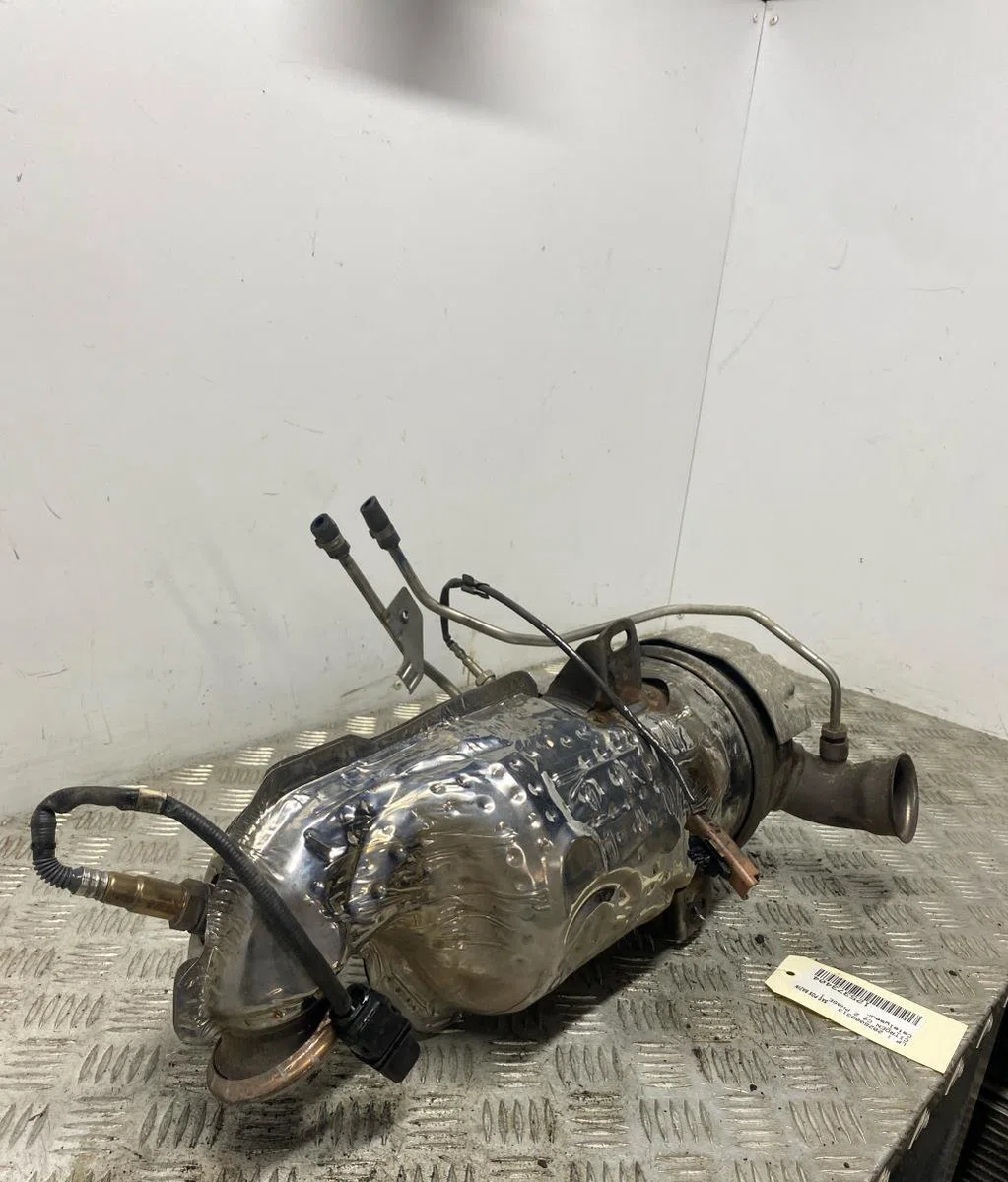 Catalyseur CITROEN C4 2 PHASE 1 occasion — photo 2
