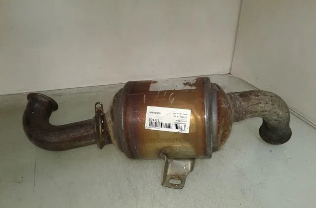 Catalyseur Citroën C4 I (LC_) 1.6 hdi (2004-2011) 5 portes occasion — photo 3