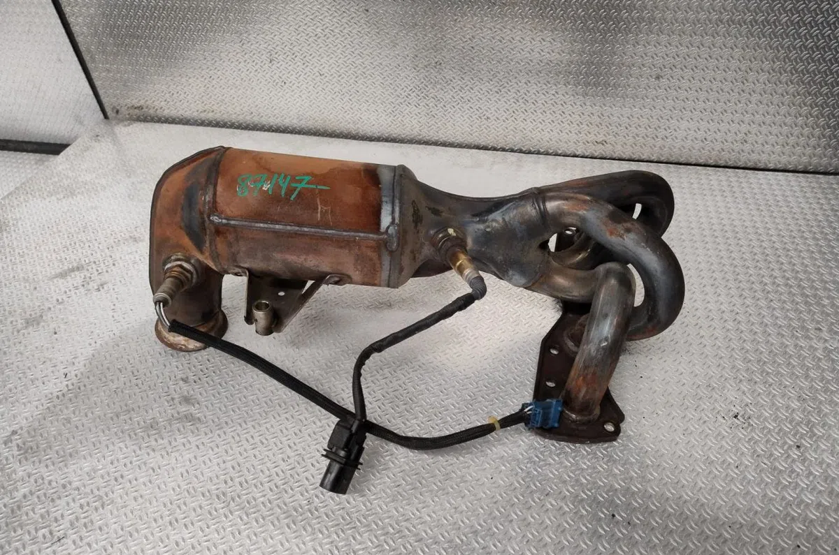 Catalyseur CITROEN C4 PICASSO 1 occasion — photo 3