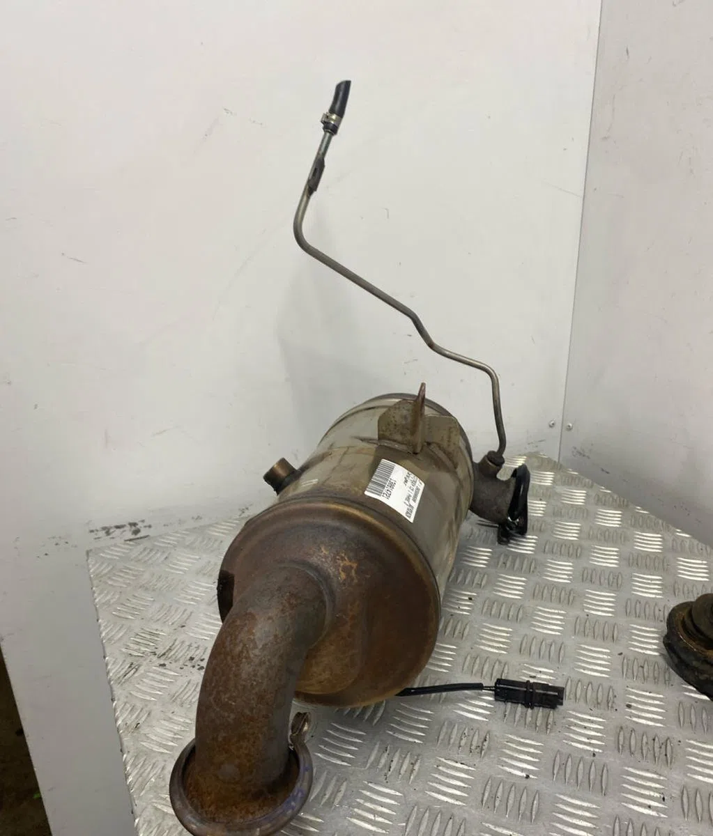 Catalyseur CITROEN C5 1 PHASE 2 occasion — photo 4