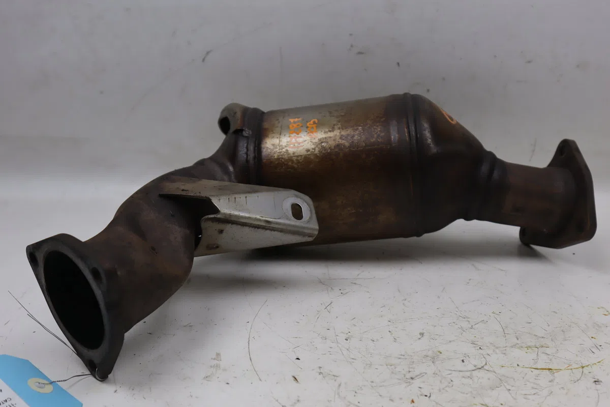 Catalyseur droit Audi A5 (8T3) S5 quattro (2011-2017) occasion — photo 2
