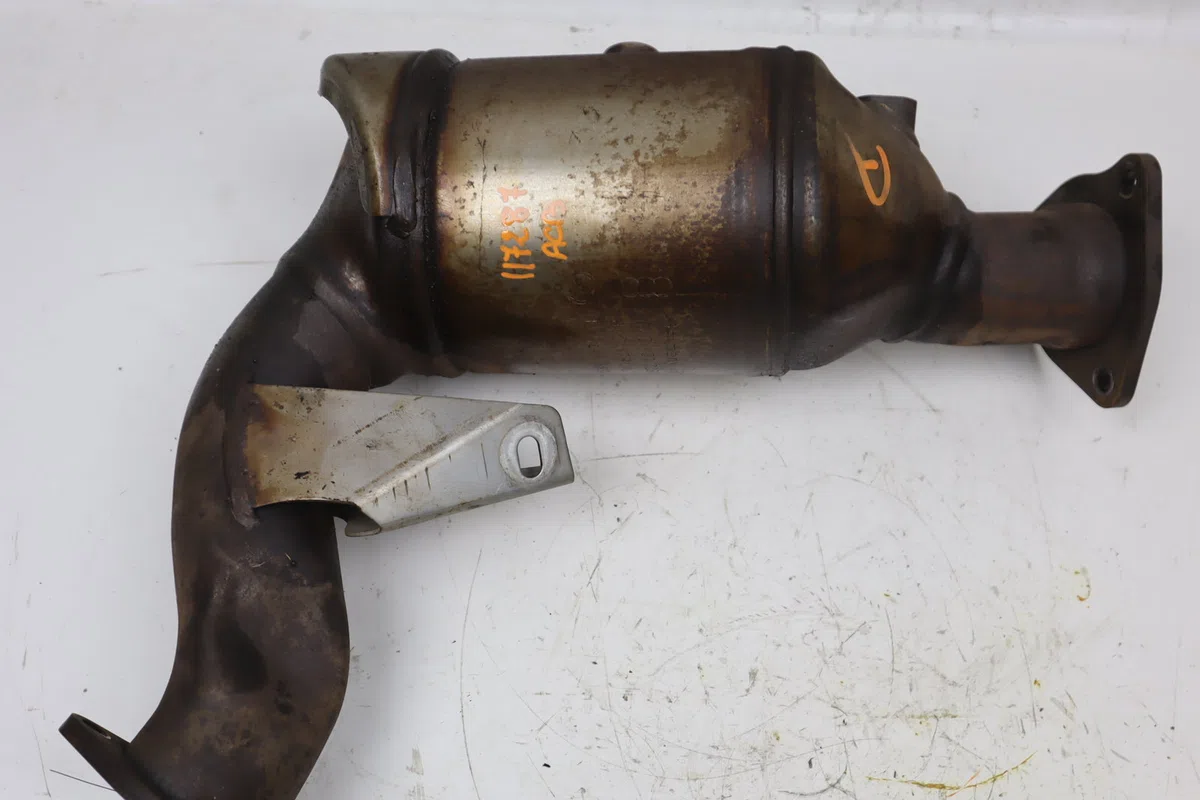 Catalyseur droit Audi A5 (8T3) S5 quattro (2011-2017) occasion — photo 3