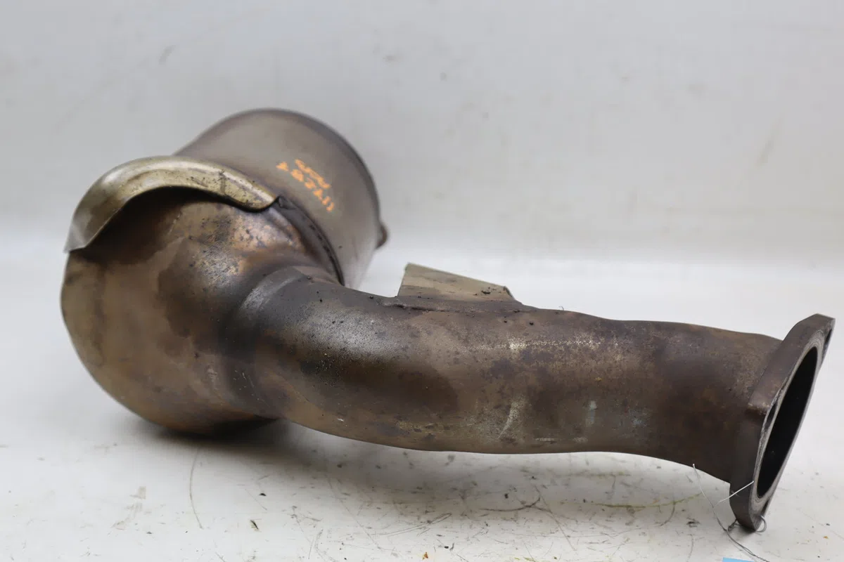 Catalyseur droit Audi A5 (8T3) S5 quattro (2011-2017) occasion — photo 4