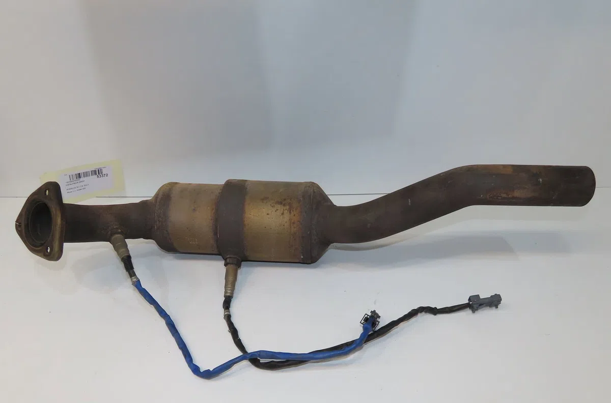 Catalyseur droit Porsche 911 Décapotable (997) 3.6 carrera (2005-2008) occasion — photo 2