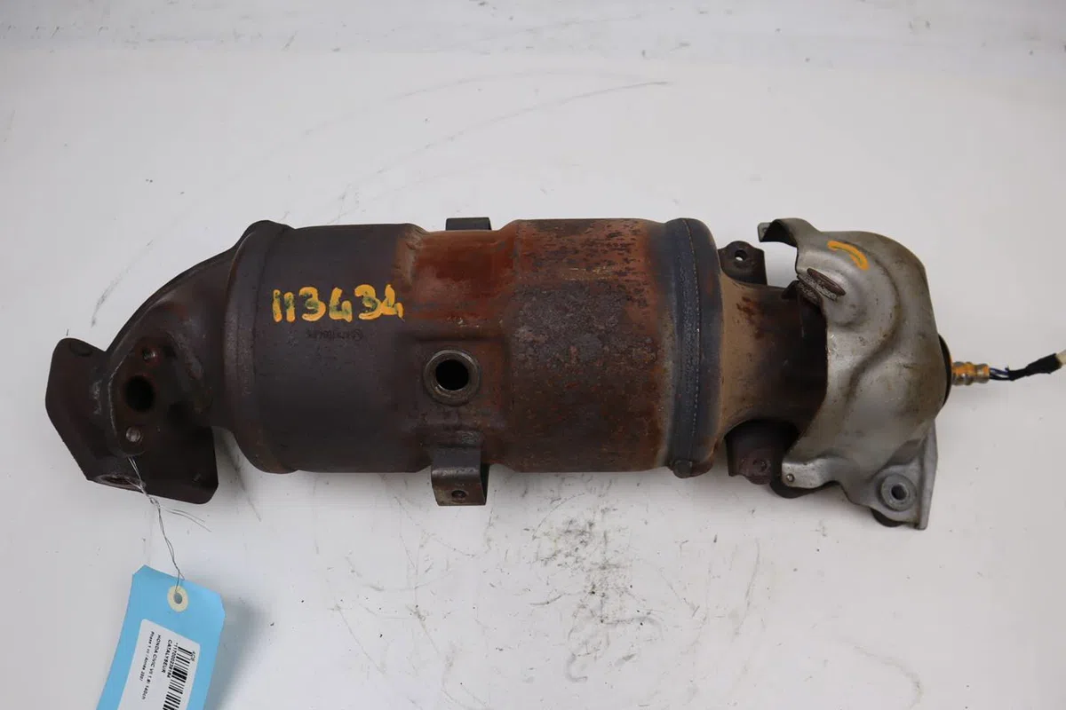 Catalyseur Honda CIVIC VIII Hatchback (FN, FK) 1.8 (fn1, fk2) (2005) occasion — photo 2