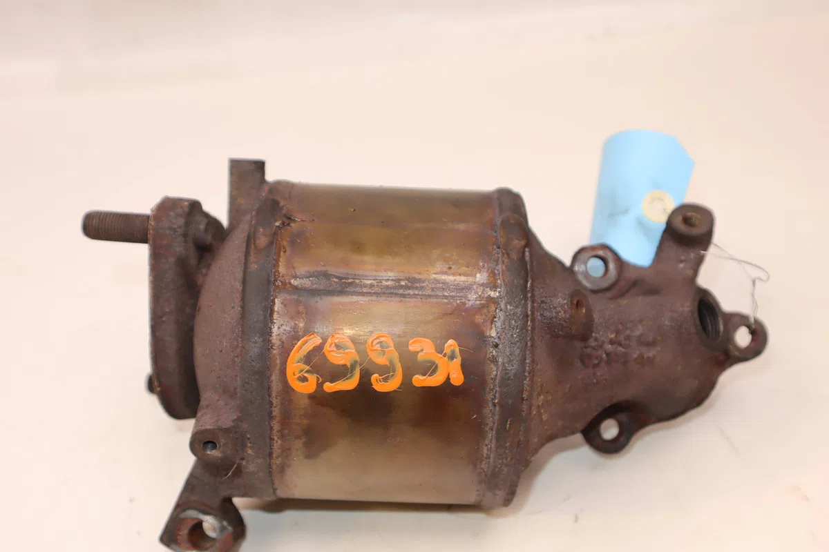Catalyseur HYUNDAI MATRIX  1.5 CRDI 110ch occasion — photo 2