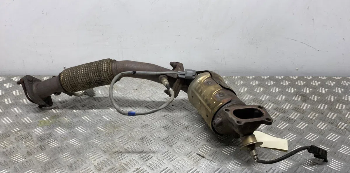 Catalyseur KIA RIO 4 PHASE 1 occasion — photo 2