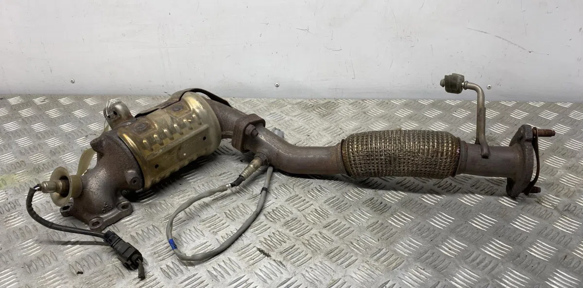 Catalyseur KIA RIO 4 PHASE 1 occasion — photo 4