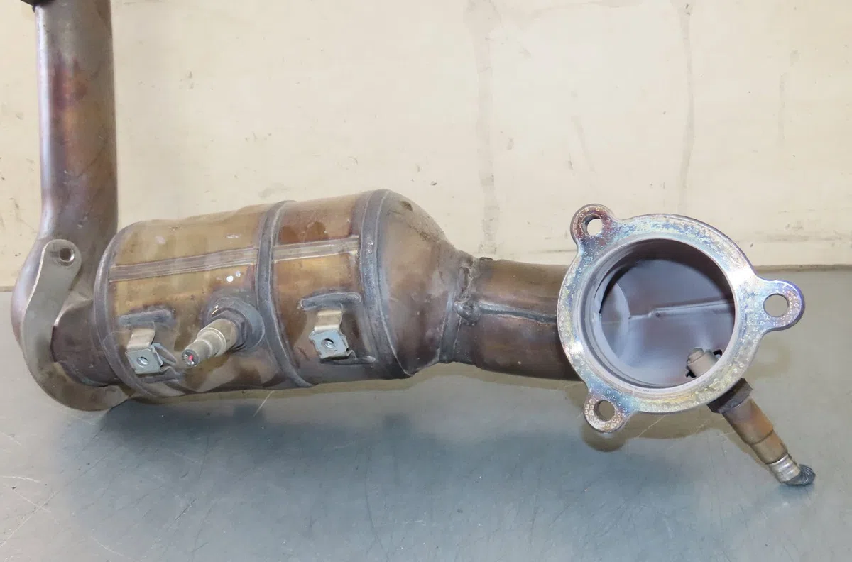 Catalyseur Mercedes-benz CLASSE A (W176) A 160 (176.041) (2015-2018) occasion — photo 4