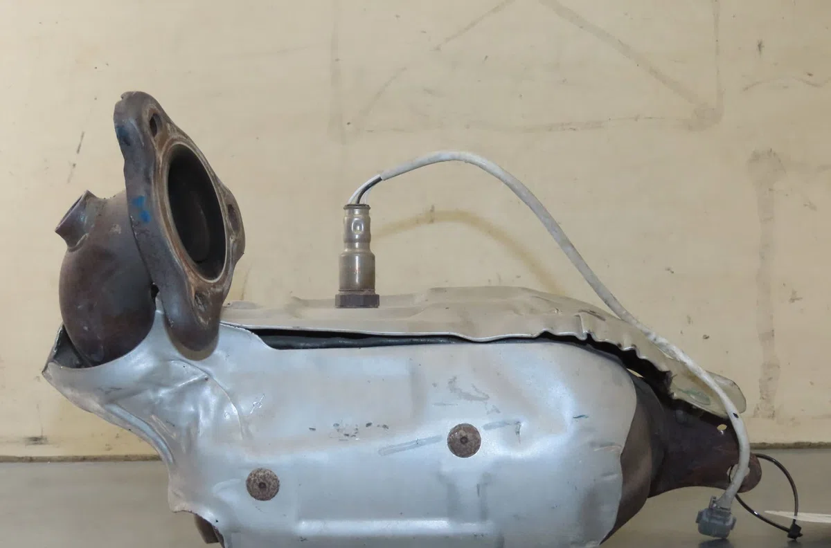 Catalyseur Nissan JUKE (F15) 1.2 dig-t (2014) occasion — photo 3