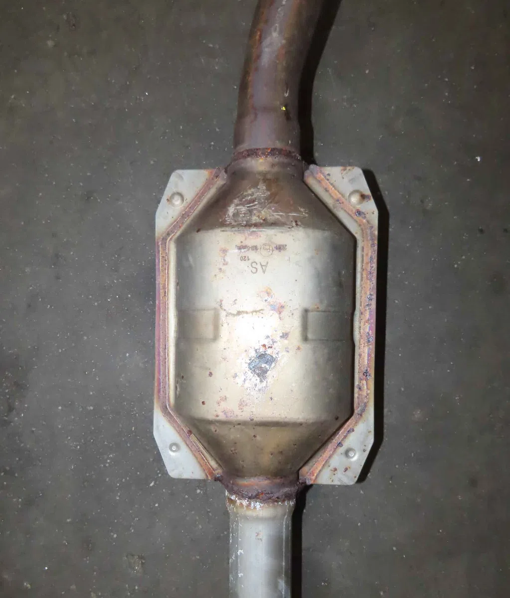 Catalyseur PEUGEOT 106 occasion — photo 4