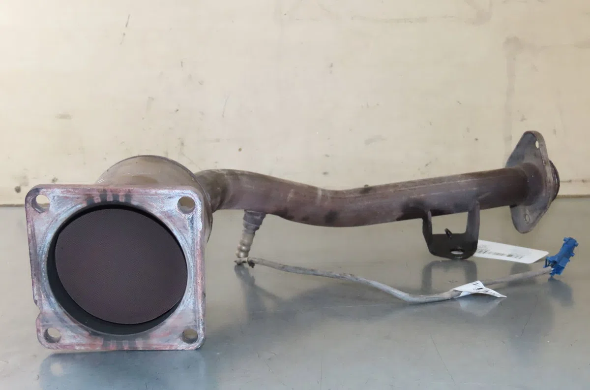 Catalyseur Peugeot 207-207 (WA_, WC_) 1.4 hdi (2006-2015) 5 portes occasion — photo 3
