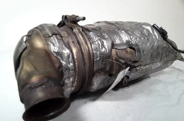Catalyseur Peugeot 207-207 (WA_, WC_) 1.6 hdi (2006-2013) 5 portes occasion — photo 3