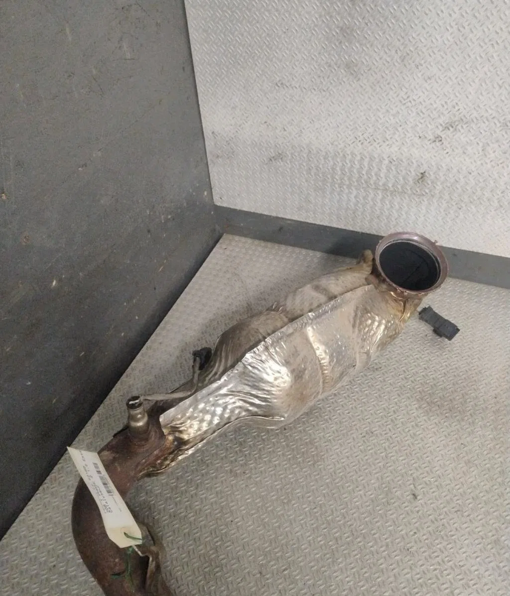 Catalyseur Peugeot 208 I (CA_, CC_) 1.2 thp 110 (2013) occasion
