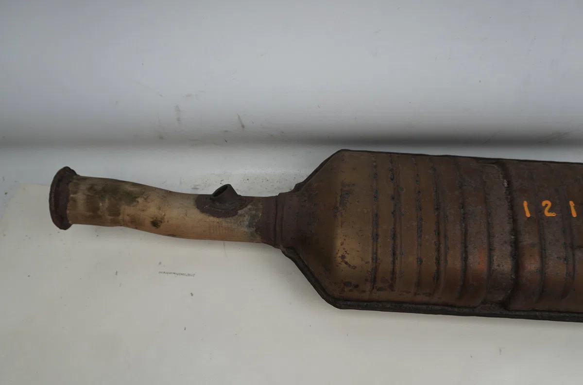 Catalyseur Peugeot 306 Break (7E, N3, N5) 1.8 16v (1997-2002) occasion — photo 3