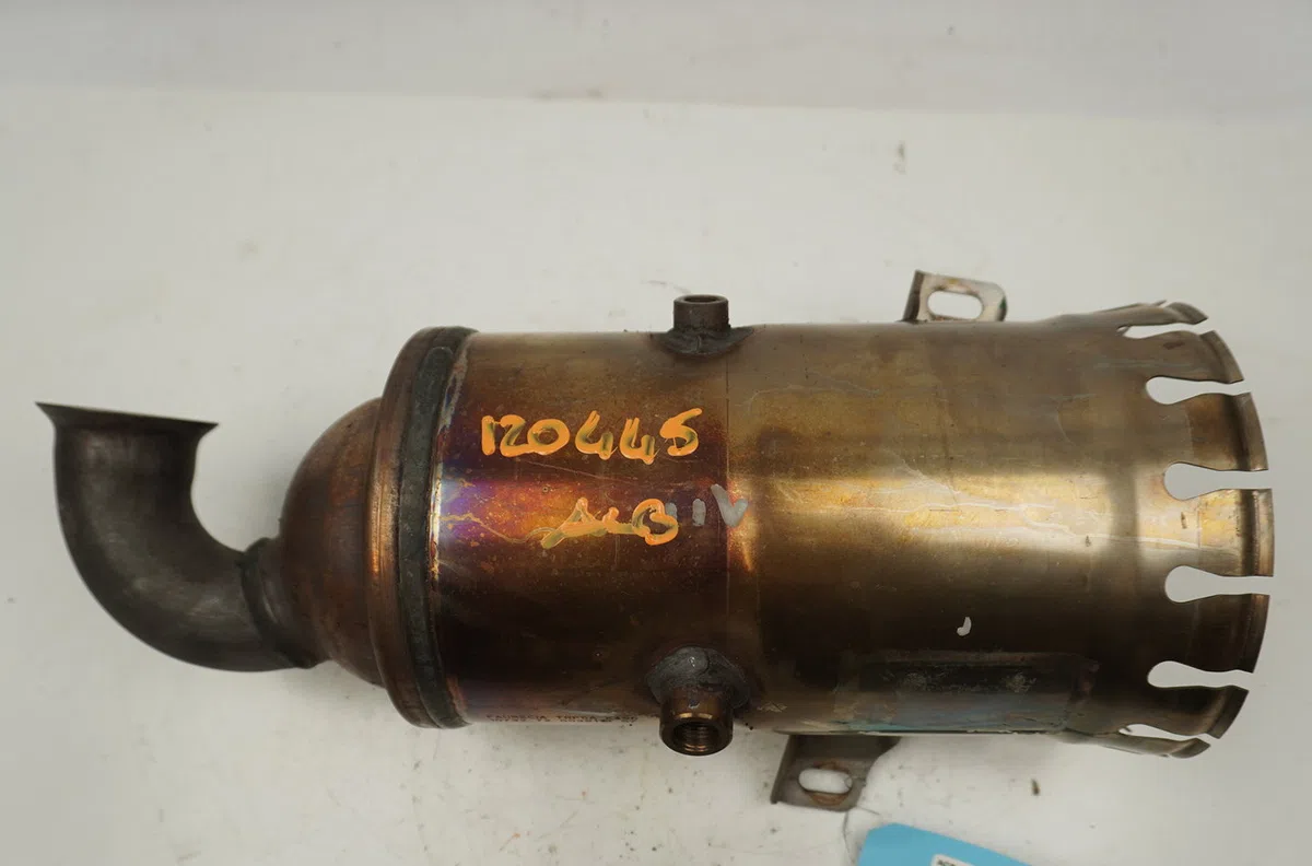 Catalyseur Peugeot 308 I (4A_, 4C_) 1.6 hdi (2007-2014) 5 portes occasion — photo 3