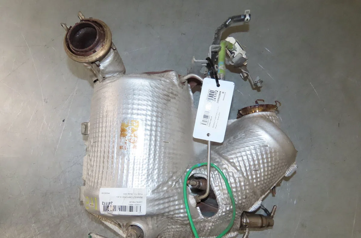 Catalyseur Renault CAPTUR II (HF_) Blue dci 115 (hfad) (2020) occasion — photo 2