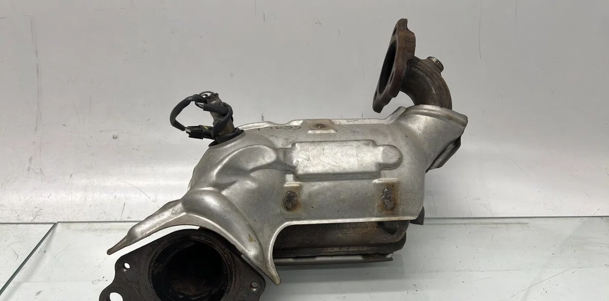 Catalyseur RENAULT CLIO 4 PHASE 1 occasion — photo 2