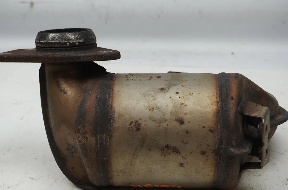 Catalyseur Renault LAGUNA III (BT0-1) 1.5 dci (bt00, bt0a, bt0t, bt1j) (2007-2015) 5 portes occasion — photo 2