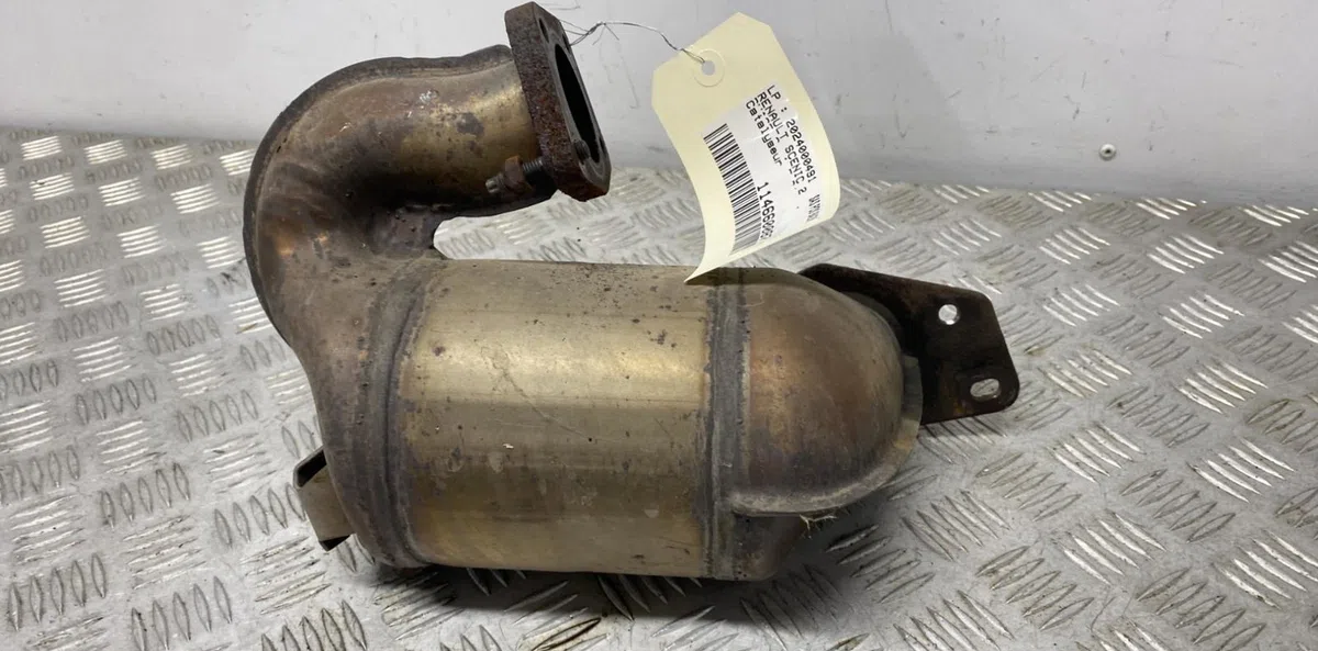 Catalyseur RENAULT SCENIC 2 PHASE 2 occasion — photo 2