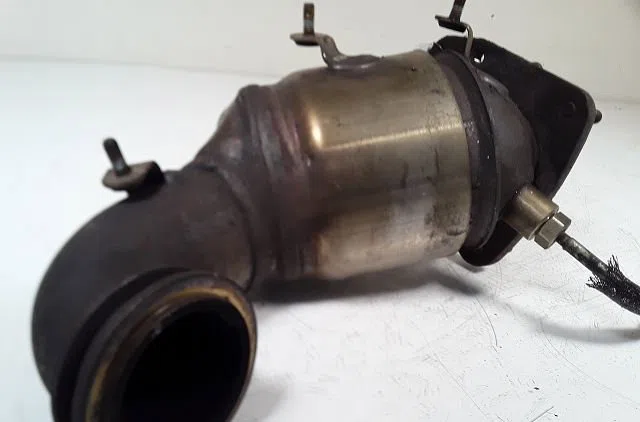 Catalyseur Saab 9-3 (YS3F, E79, D79, D75) 1.9 tid (2004-2015) occasion — photo 2