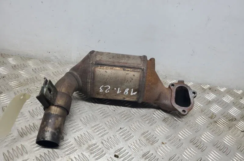 Catalyseur SUZUKI SWIFT 3 occasion — photo 2