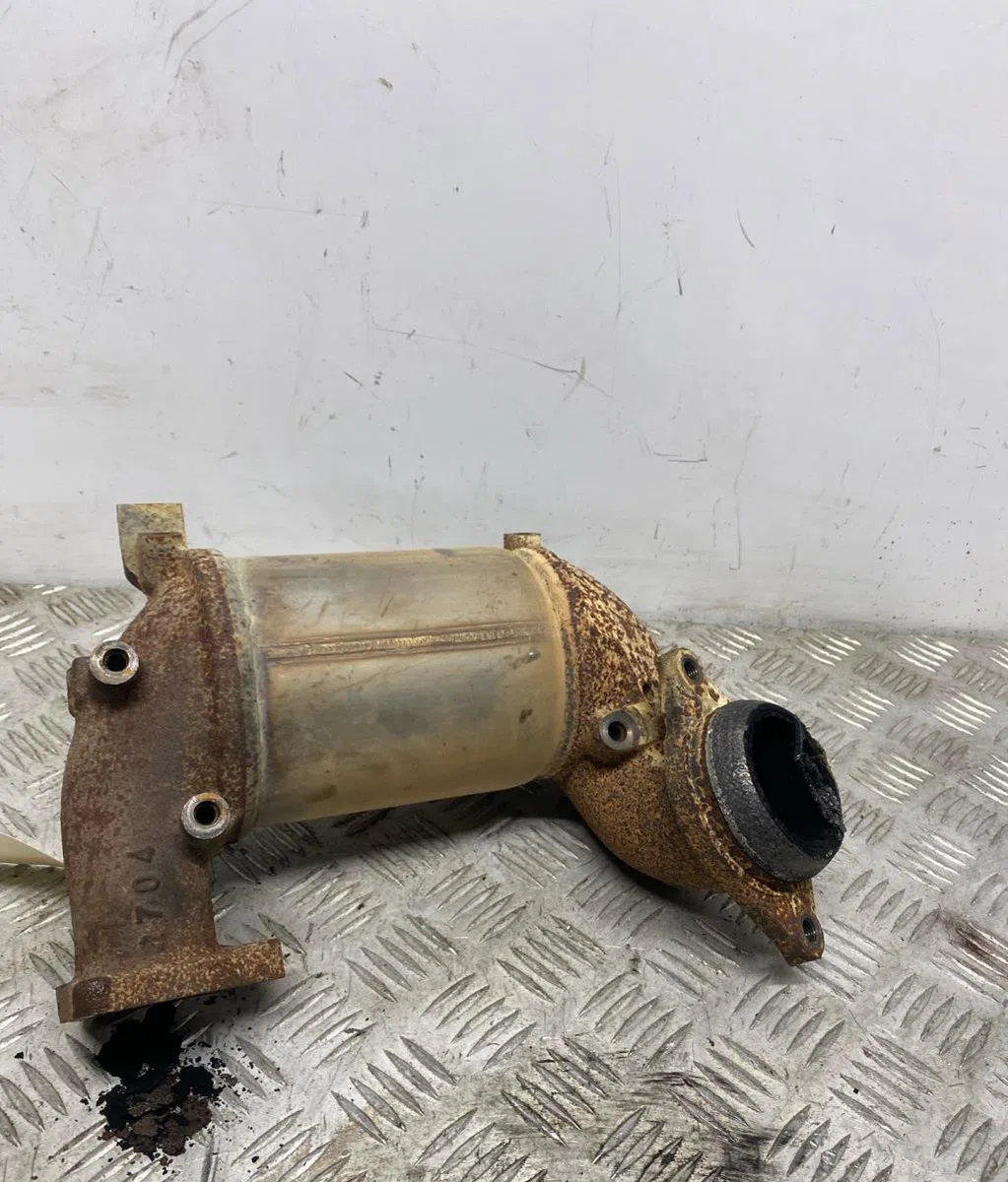 Catalyseur TOYOTA RAV4 2 PHASE 1 occasion — photo 3