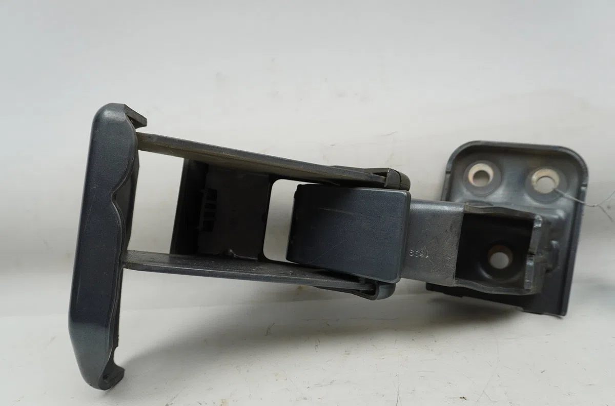 Charniere inf porte battante ard Fiat SCUDO Camionnette (270_, 272_) 2.0 d multijet (2007-2016) occasion — photo 3