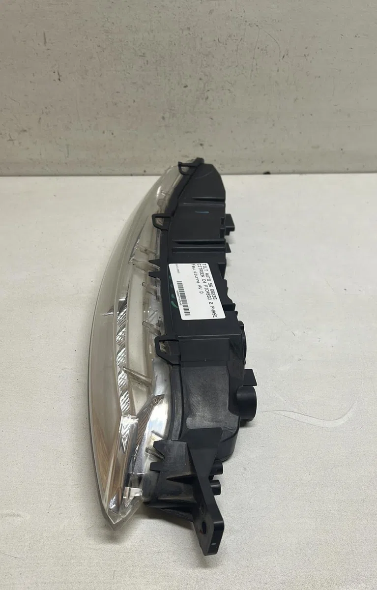 Clignotant droit Citroen C4 PICASSO II 2.0 bluehdi 150 (2013) occasion — photo 2