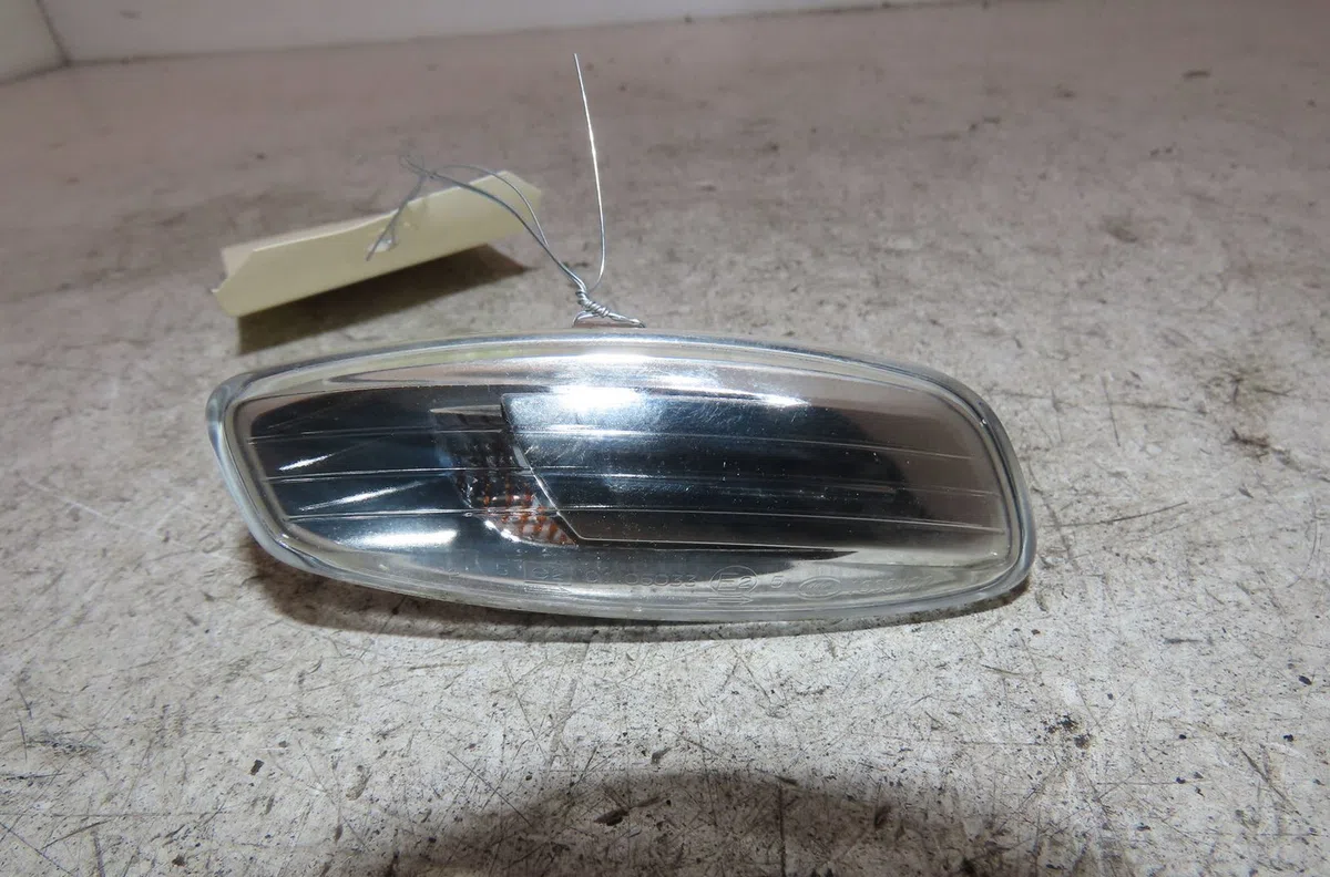 Clignotant droit Citroen C5 III (RD_) 1.6 hdi 110 (2008) occasion — photo 2