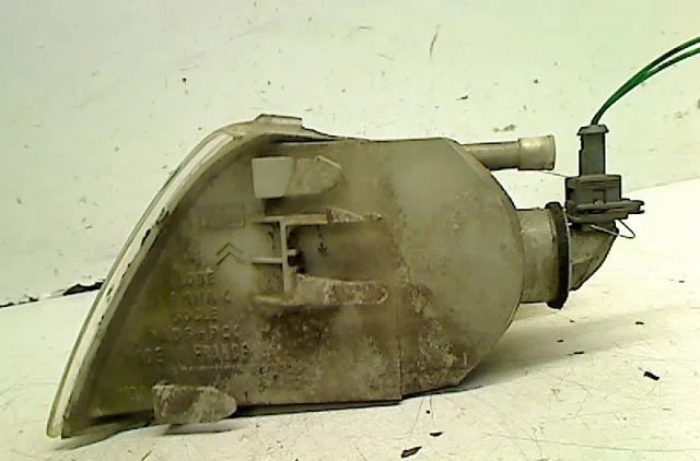 Clignotant droit Citroën SAXO (S0, S1) 1.4 vts (1996-2003) occasion