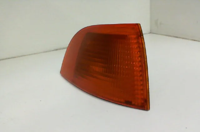 Clignotant droit FIAT PUNTO I Phase 1 11-1993--10-1999 1.7 TD 60ch occasion
