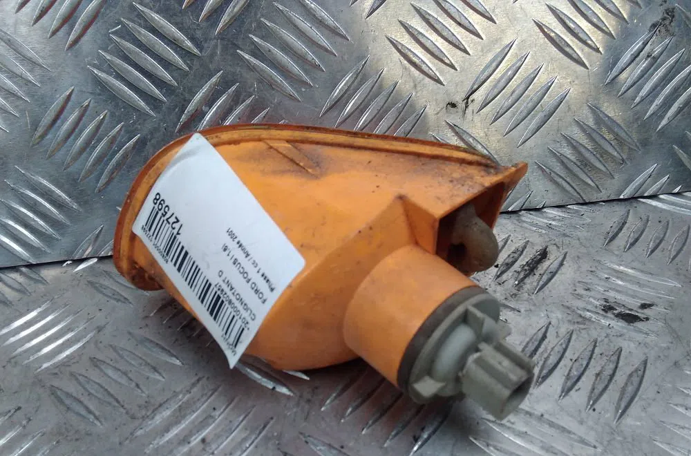 Clignotant droit Ford FOCUS I (DAW, DBW) 1.6 16v (1998-2004) occasion — photo 2