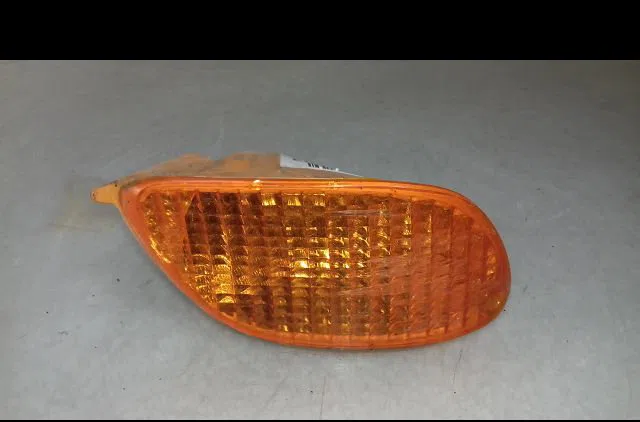 Clignotant droit Ford FOCUS I (DAW, DBW) 1.8 turbo di - tddi (1998-2004) occasion